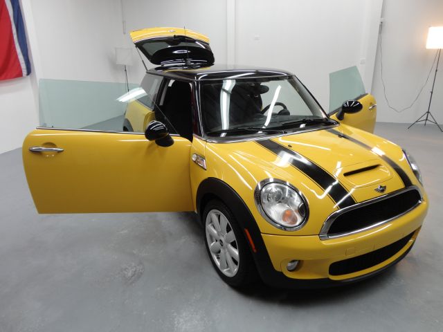 Mini Cooper 2007 photo 24