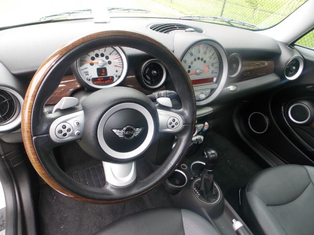 Mini Cooper 2007 photo 2