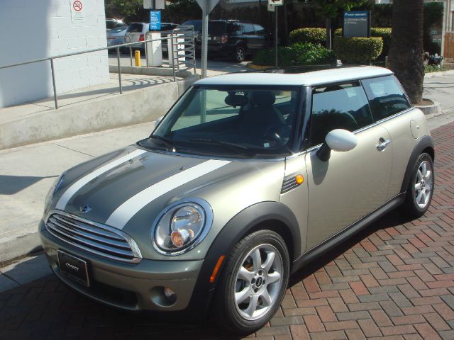 Mini Cooper 2008 photo 1