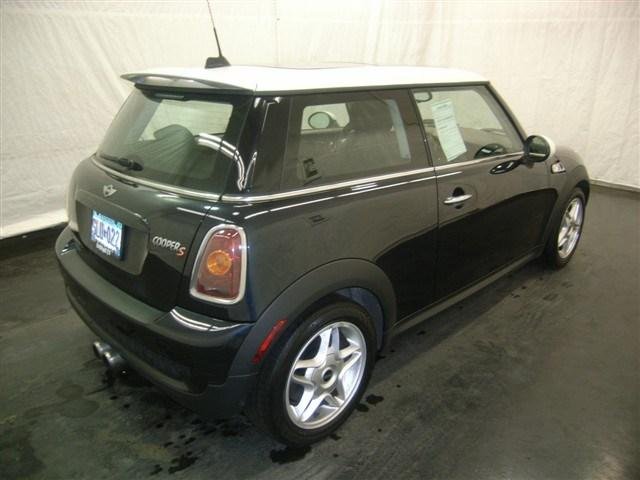 Mini Cooper 2008 photo 2