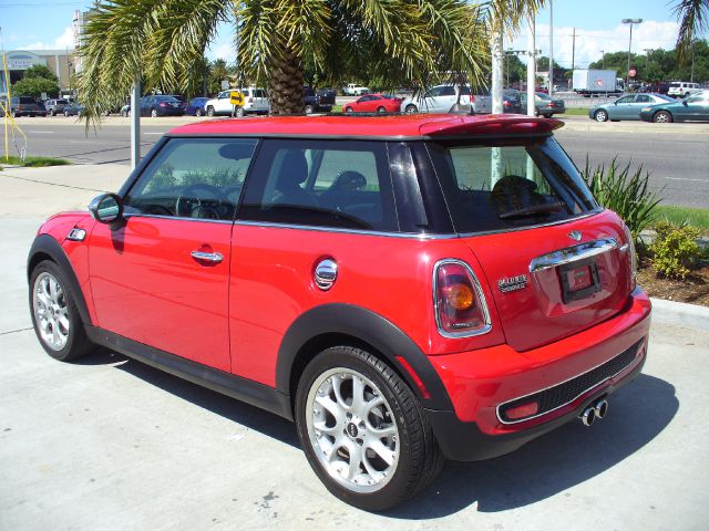 Mini Cooper 2008 photo 23