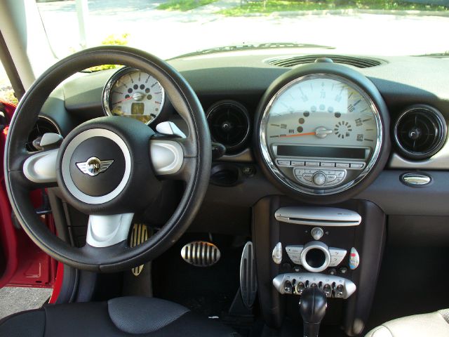 Mini Cooper 2008 photo 7