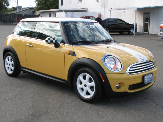 Mini Cooper 2008 photo 1