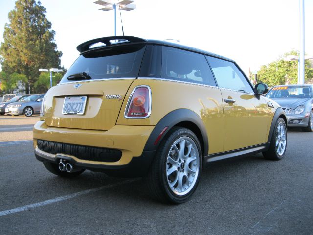 Mini Cooper 2008 photo 1