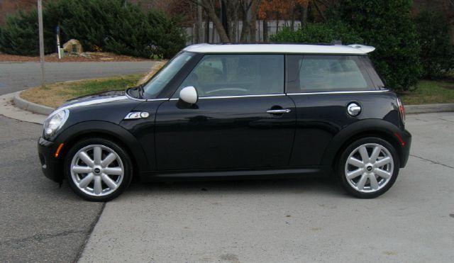 Mini Cooper 2008 photo 1