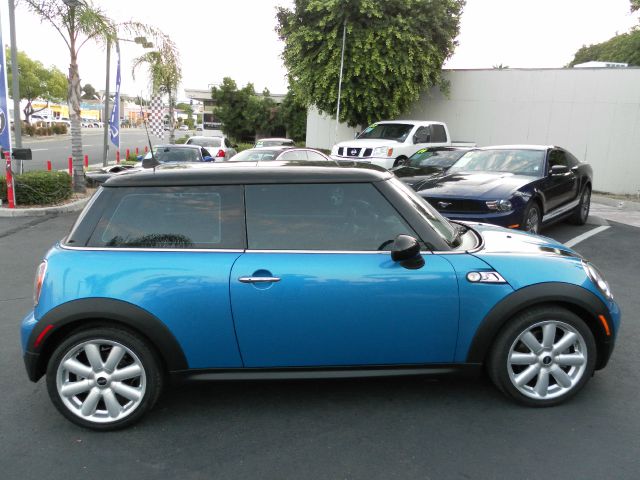 Mini Cooper 2008 photo 2