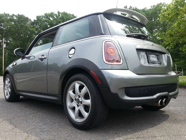 Mini Cooper 2008 photo 11