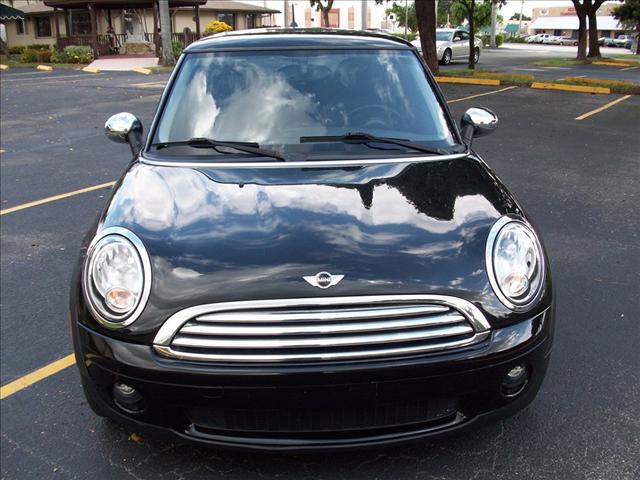 Mini Cooper 2009 photo 3