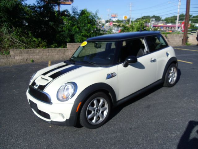 Mini Cooper 2009 photo 1