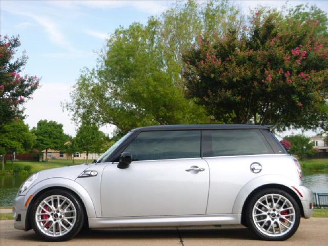 Mini Cooper 2009 photo 2