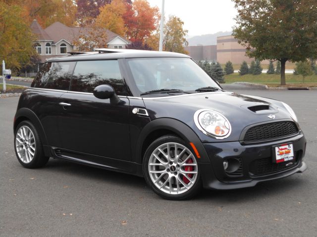 Mini Cooper 2009 photo 1