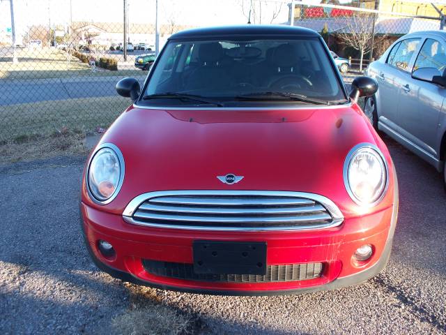 Mini Cooper Base Hatchback