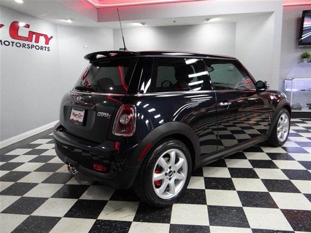 Mini Cooper 2009 photo 1