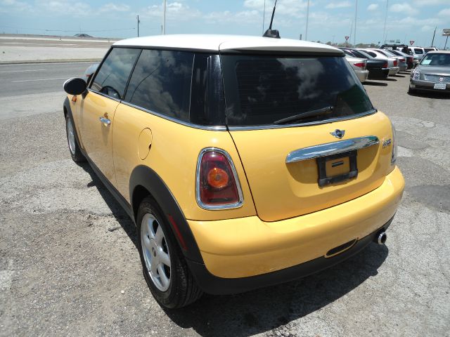 Mini Cooper 2009 photo 7