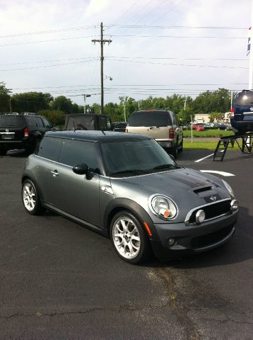 Mini Cooper XR Hatchback