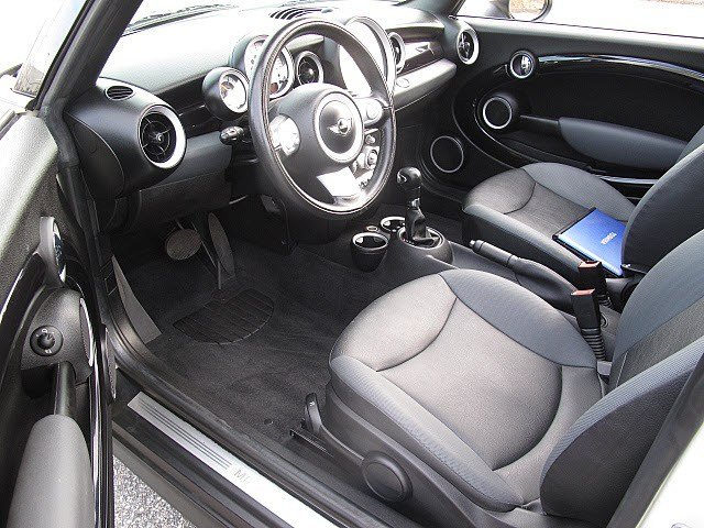 Mini Cooper 2010 photo 3