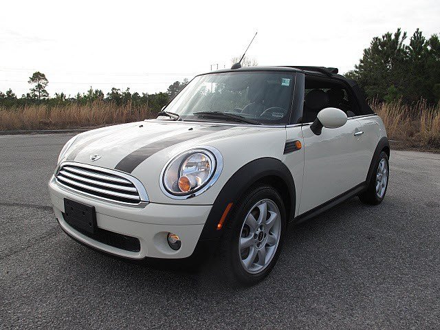 Mini Cooper 2010 photo 2