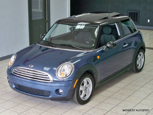 Mini Cooper Base Hatchback