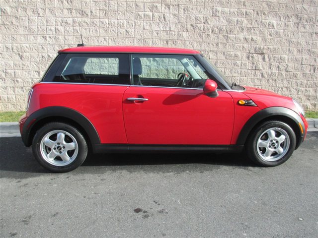 Mini Cooper 2010 photo 1