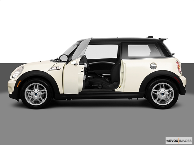 Mini Cooper 2010 photo 1