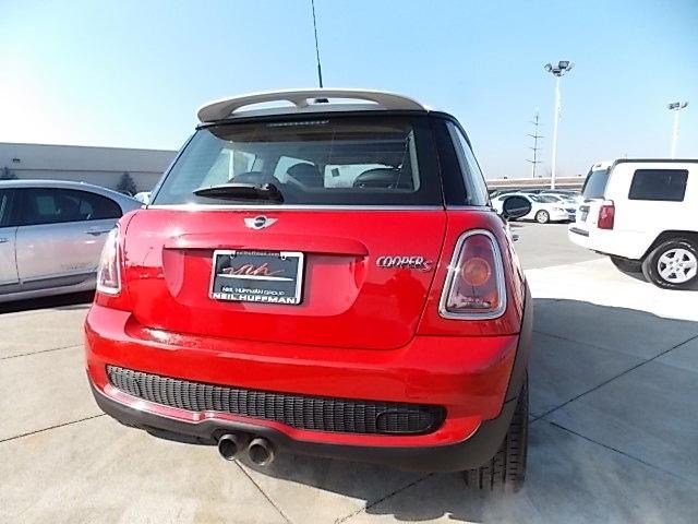 Mini Cooper 2010 photo 2