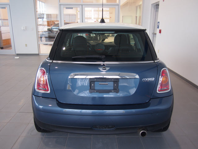 Mini Cooper 2010 photo 3