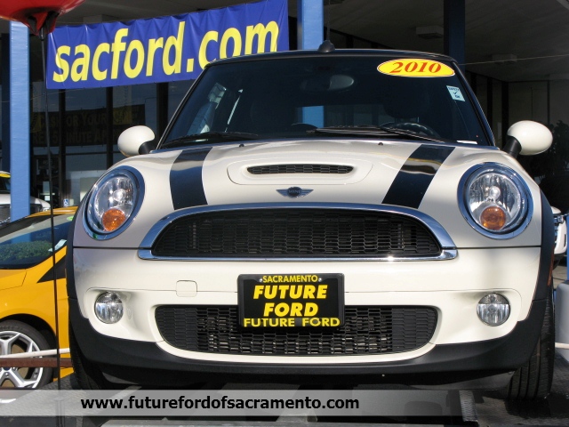 Mini Cooper 2010 photo 1