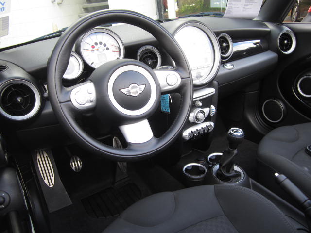 Mini Cooper 2010 photo 3