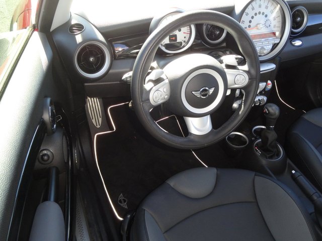 Mini Cooper 2010 photo 4