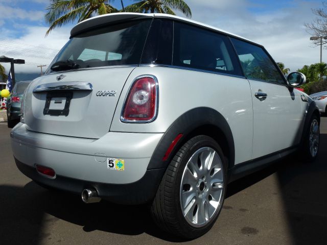 Mini Cooper 2010 photo 9