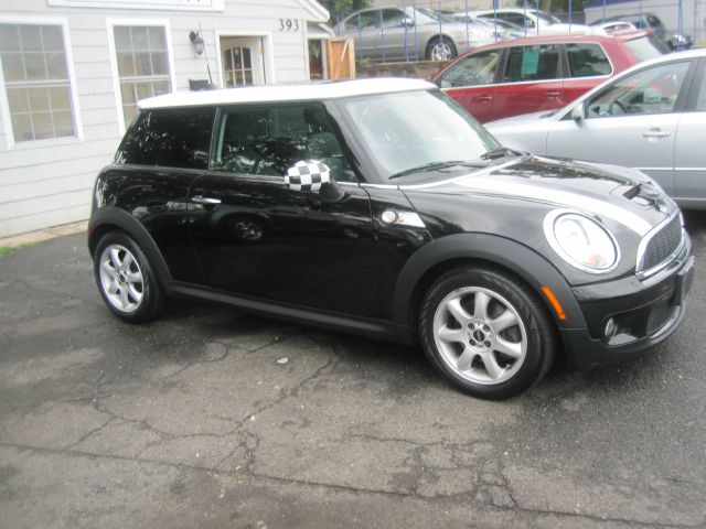 Mini Cooper 2010 photo 4