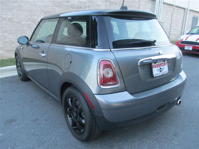 Mini Cooper 2010 photo 4