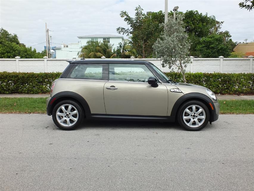 Mini Cooper 2010 photo 5