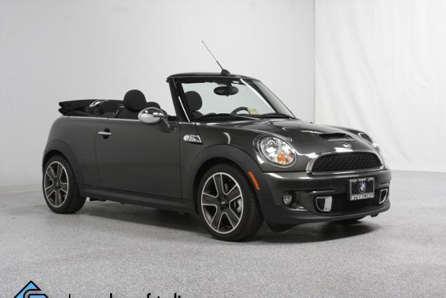 Mini Cooper 2011 photo 1