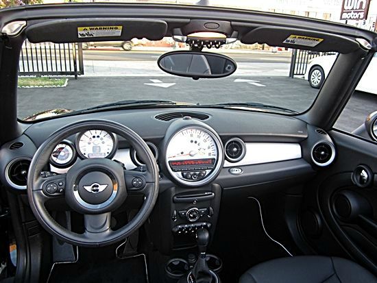 Mini Cooper 2011 photo 13