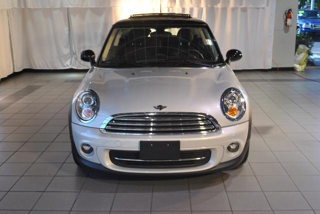 Mini Cooper 2012 photo 2