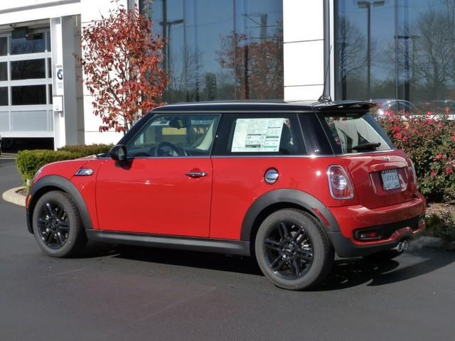 Mini Cooper 2013 photo 2