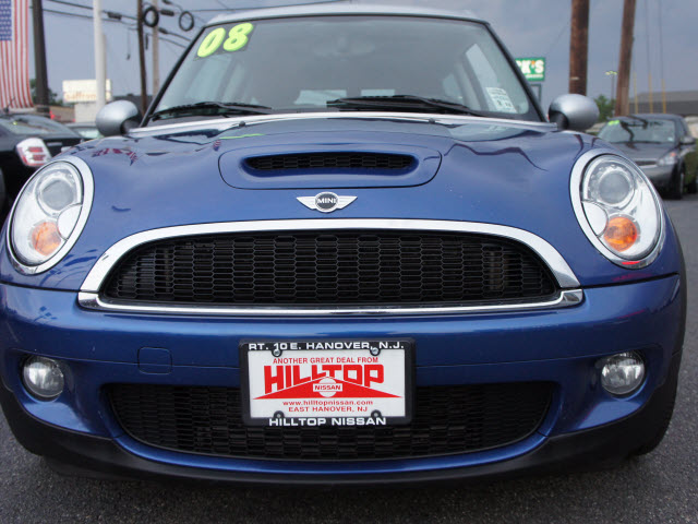 Mini Cooper Clubman 2008 photo 2