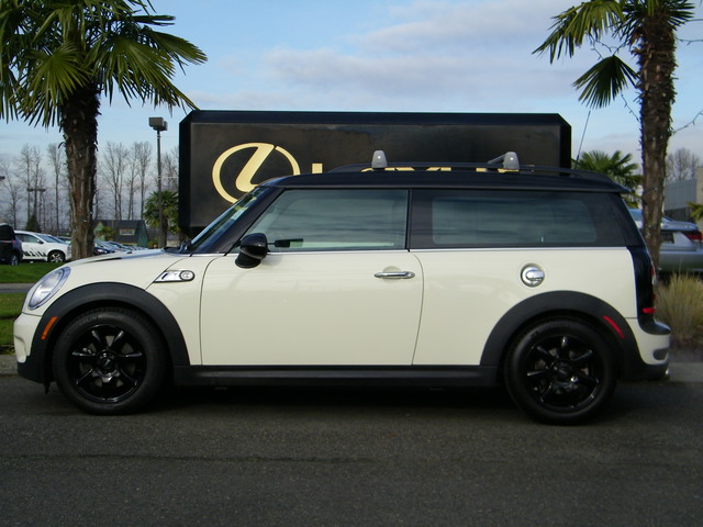 Mini Cooper Clubman 2009 photo 1