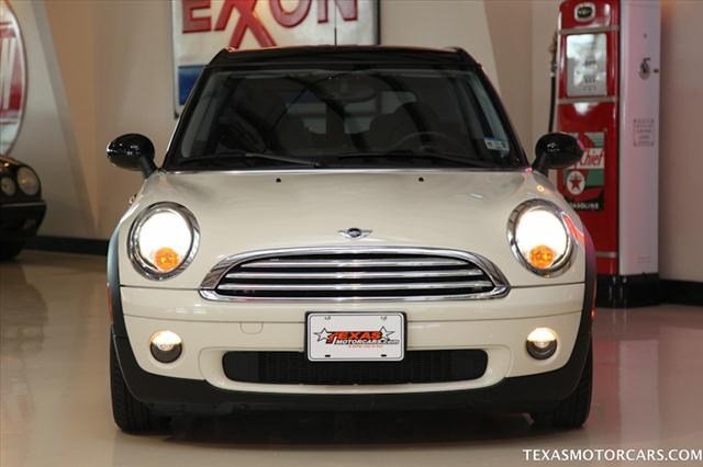 Mini Cooper Clubman 2009 photo 2