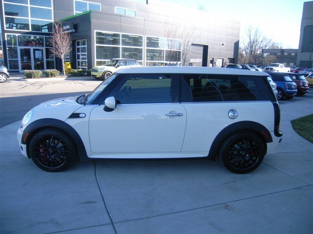 Mini Cooper Clubman 2009 photo 1