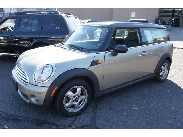 Mini Cooper Clubman 2009 photo 1