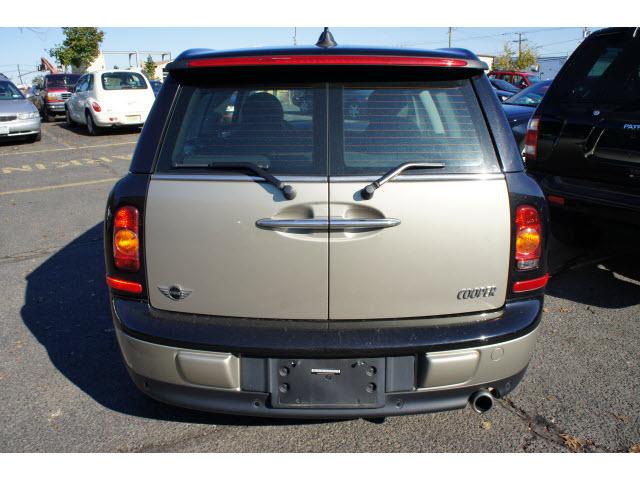 Mini Cooper Clubman 2009 photo 3