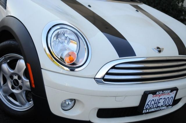 Mini Cooper Clubman 2009 photo 2