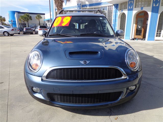 Mini Cooper Clubman 2009 photo 1