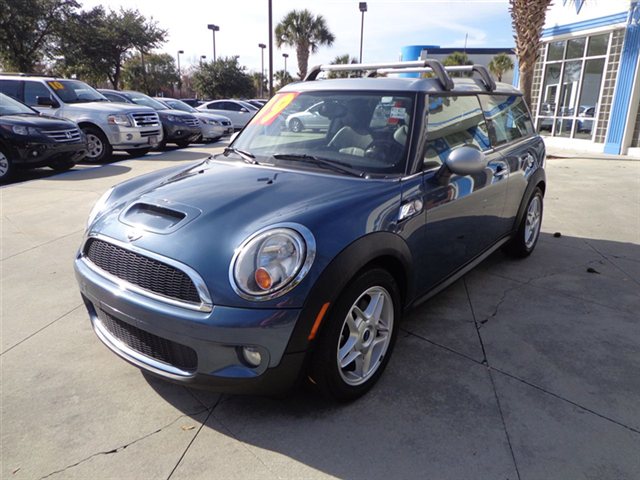 Mini Cooper Clubman 2009 photo 2