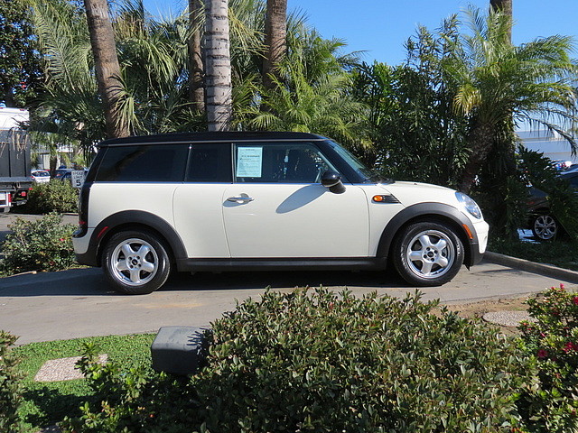 Mini Cooper Clubman 2010 photo 1