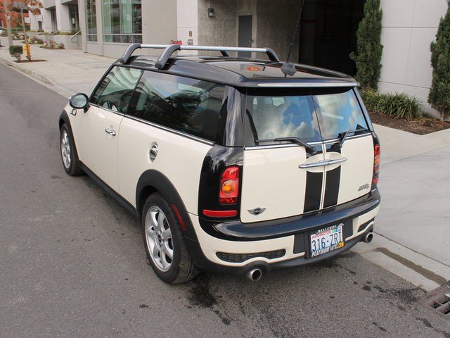 Mini Cooper Clubman 2010 photo 1