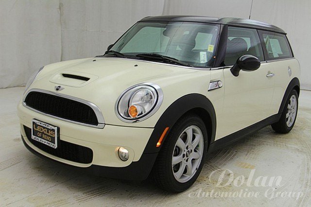 Mini Cooper Clubman 2010 photo 2