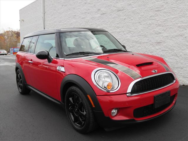 Mini Cooper Clubman 2010 photo 2